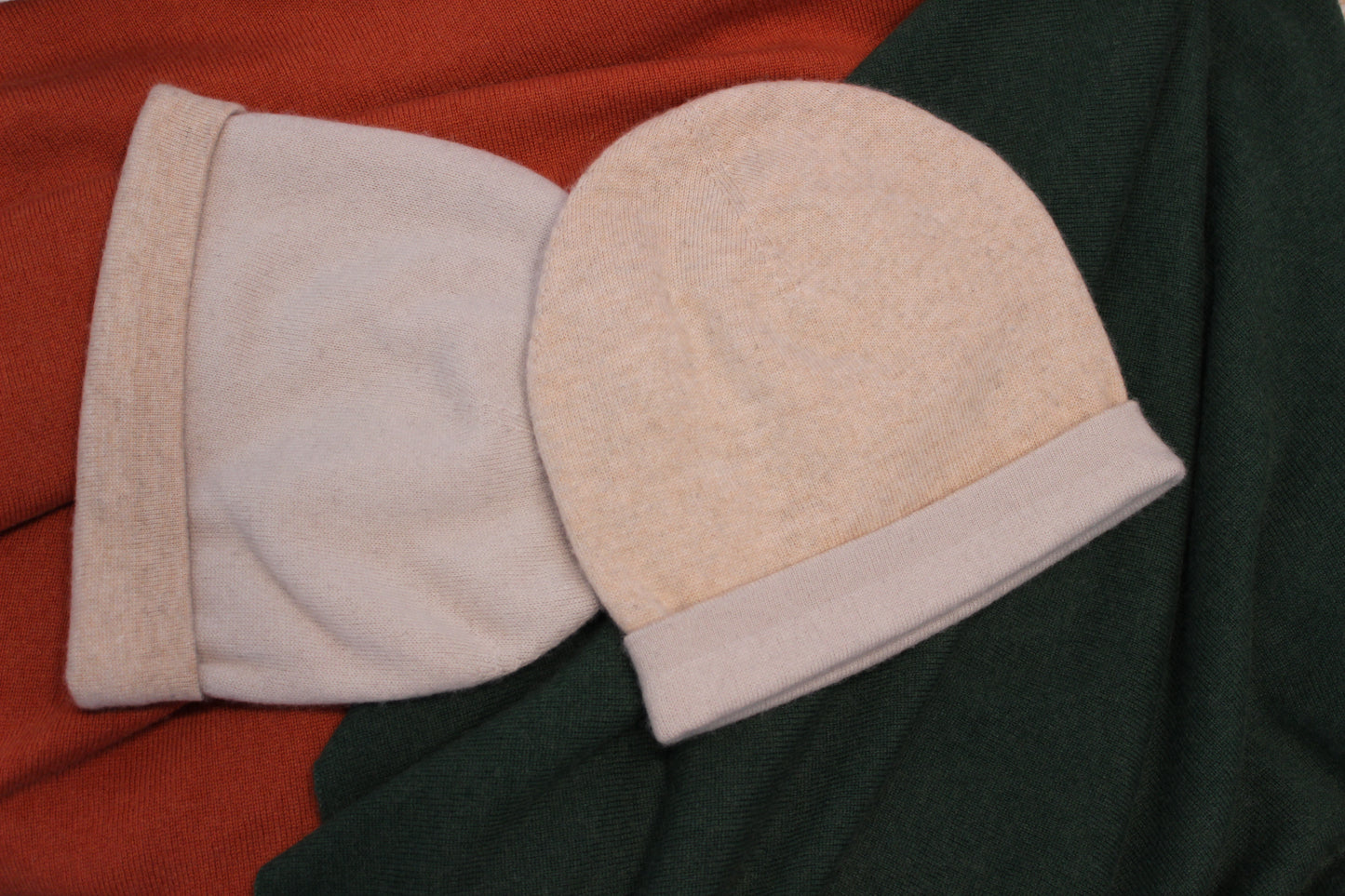 Cashmere Beanies - Cream / Oatmeal